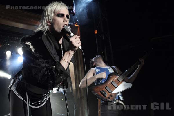 SEMI PRECIOUS WEAPONS - 2008-01-28 - PARIS - La Fleche d'Or - Justin Drew Tranter - Cole Whittle